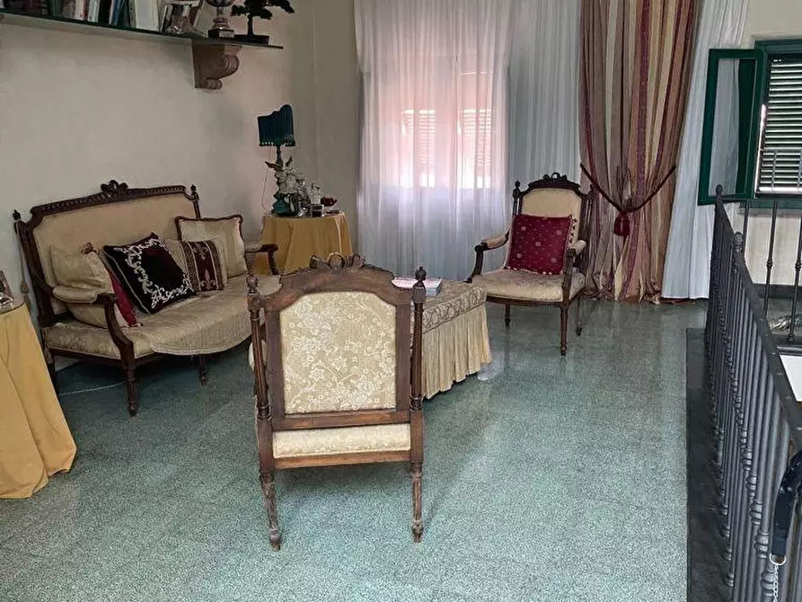 Immagine 19 di Villa in vendita  a Crespina Lorenzana