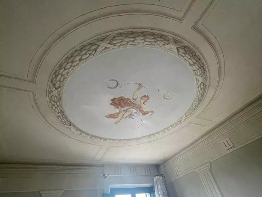 Immagine 4 di Villa in vendita  a Crespina Lorenzana