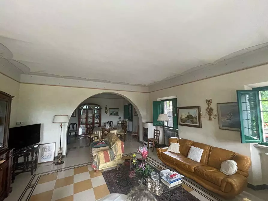 Immagine 50 di Villa in vendita  a Crespina Lorenzana