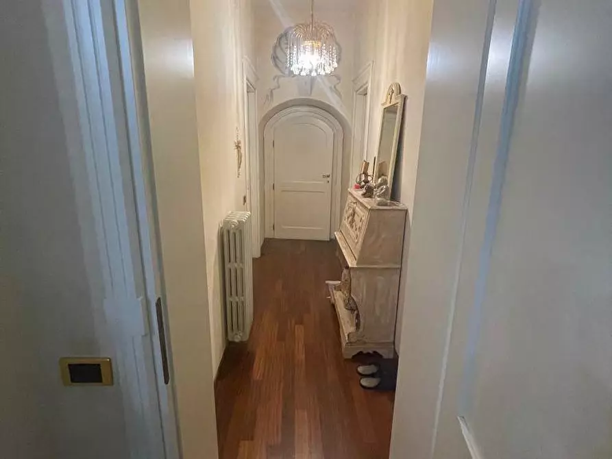 Immagine 40 di Villa in vendita  a Crespina Lorenzana