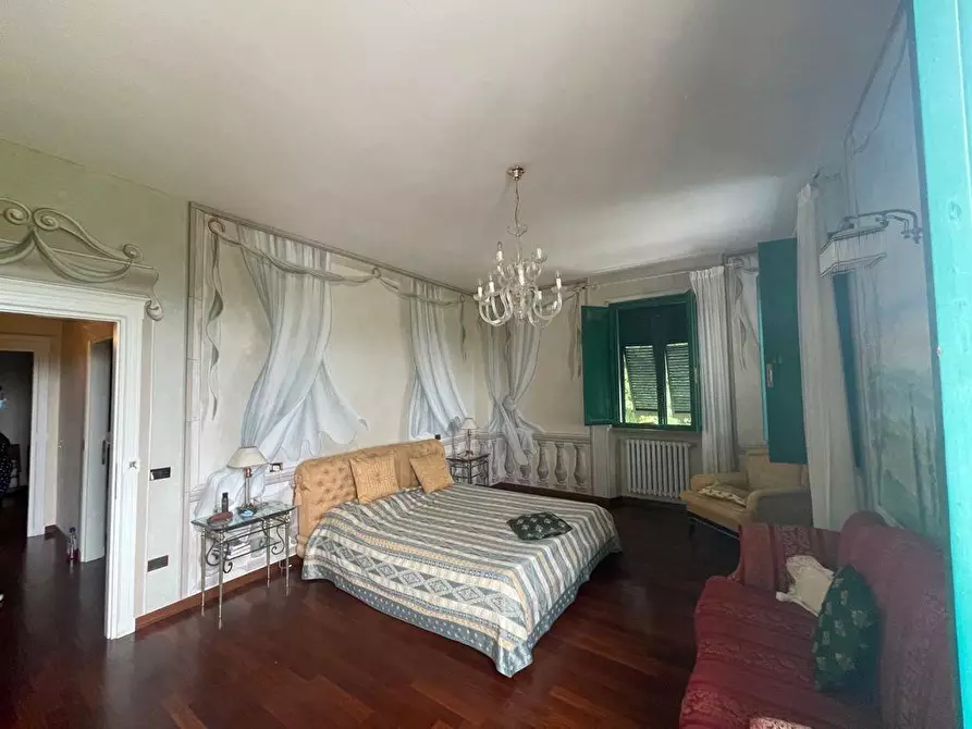 Immagine 56 di Villa in vendita  a Crespina Lorenzana