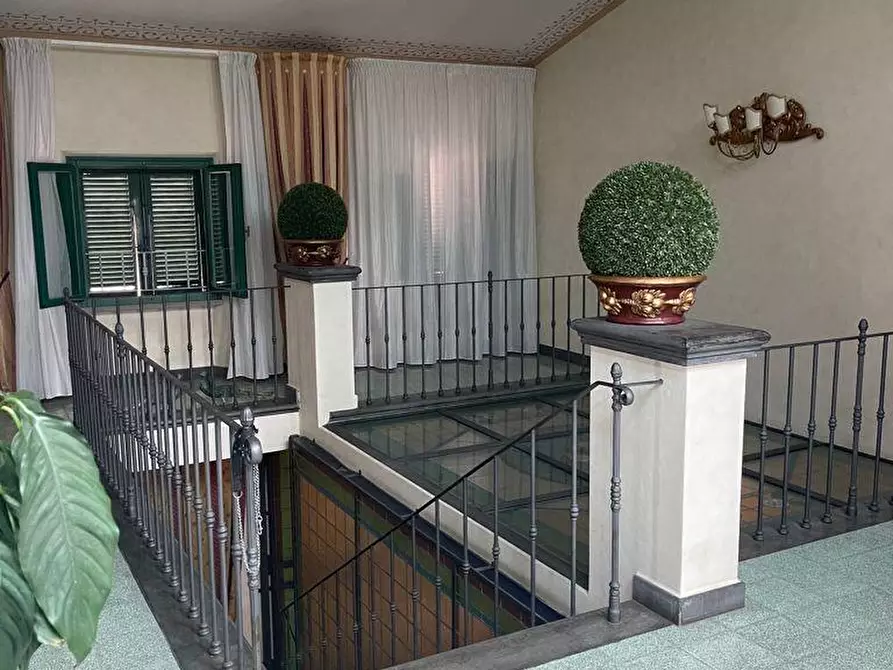 Immagine 15 di Villa in vendita  a Crespina Lorenzana