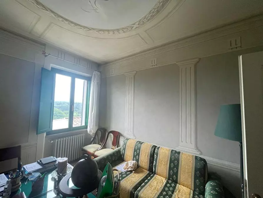 Immagine 5 di Villa in vendita  a Crespina Lorenzana