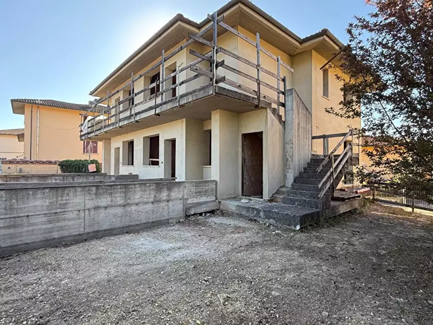 Immagine 4 di Appartamento in vendita  a Larciano