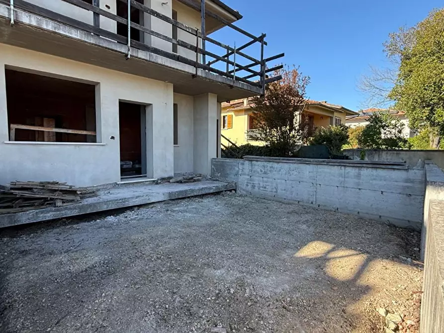 Immagine 6 di Appartamento in vendita  a Larciano