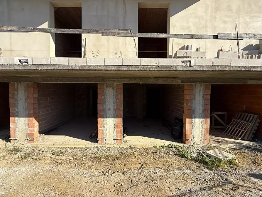 Immagine 11 di Appartamento in vendita  a Larciano