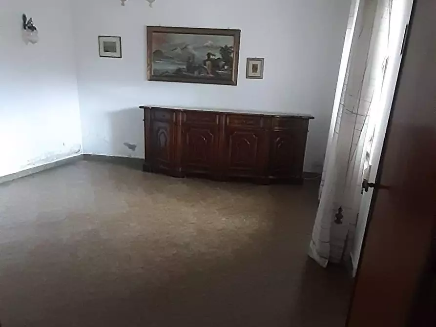 Immagine 14 di Casa indipendente in vendita  a Ortonovo