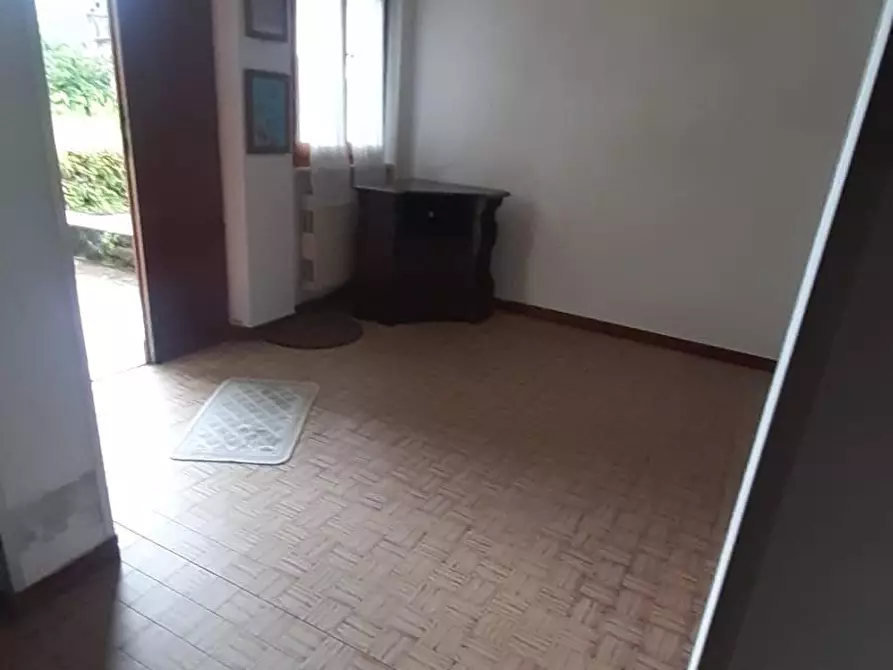 Immagine 12 di Casa indipendente in vendita  a Ortonovo