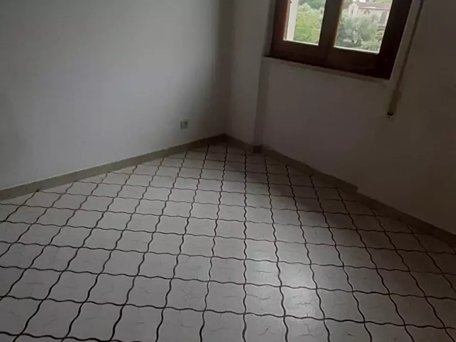 Immagine 4 di Casa indipendente in vendita  a Ortonovo