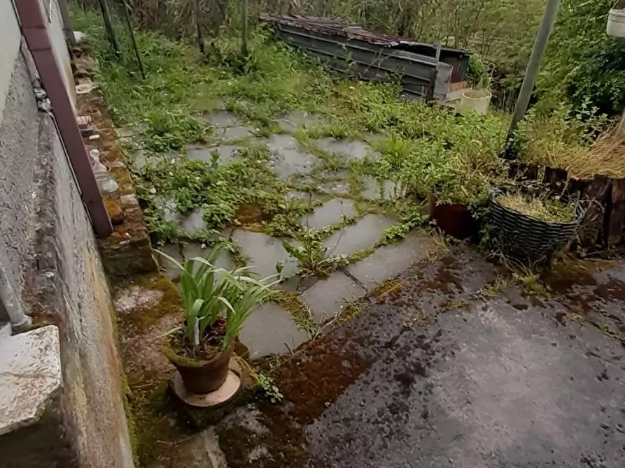 Immagine 6 di Casa indipendente in vendita  a Ortonovo