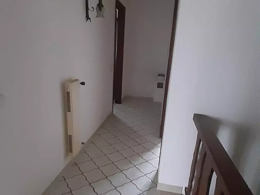 Immagine 11 di Casa indipendente in vendita  a Ortonovo