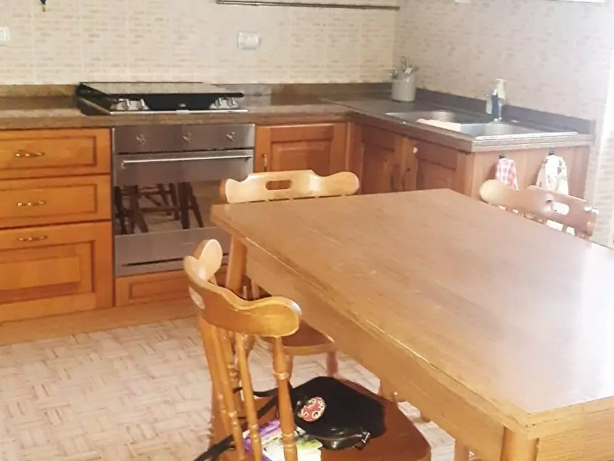 Immagine 7 di Casa indipendente in vendita  a Ortonovo
