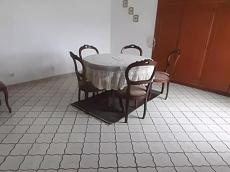 Immagine 1 di Casa indipendente in vendita  a Ortonovo