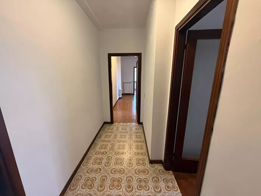 Immagine 1 di Appartamento in vendita  a Pisa