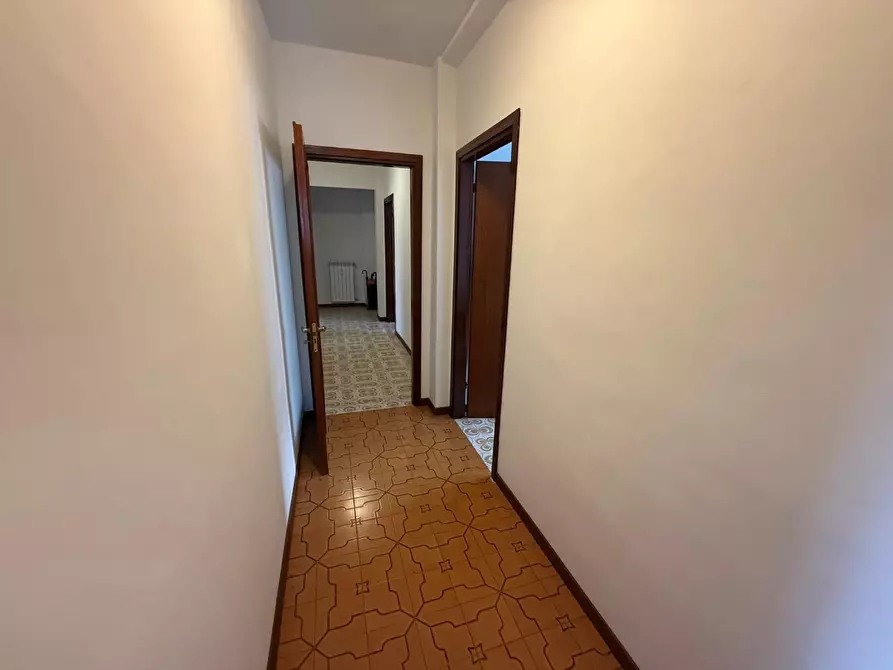 Immagine 8 di Appartamento in vendita  a Pisa
