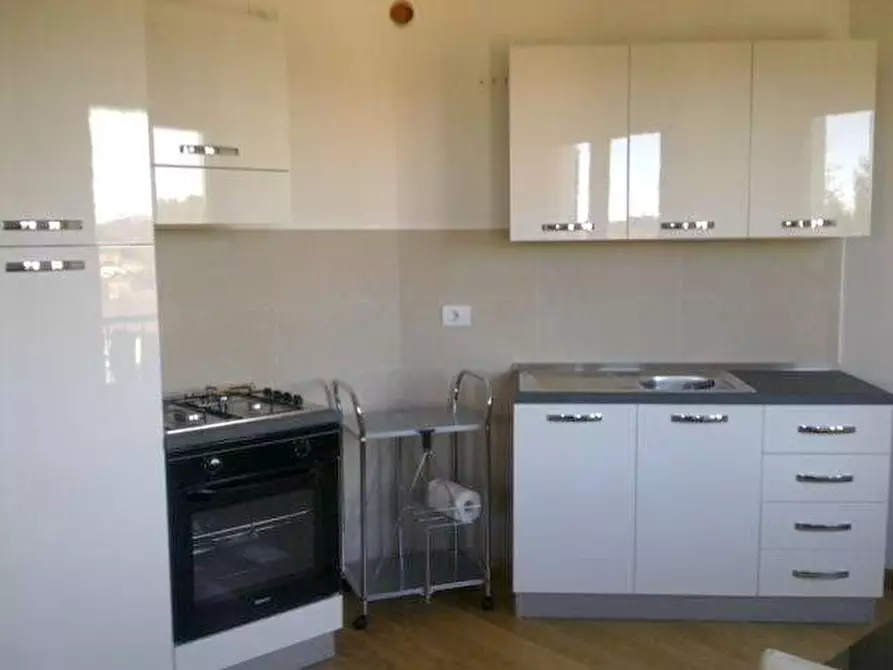 Immagine 3 di Appartamento in vendita  a Siena