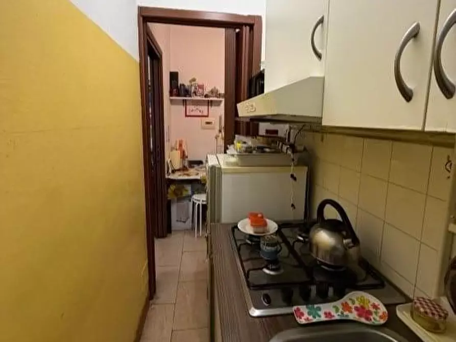 Immagine 10 di Appartamento in vendita  a Milano