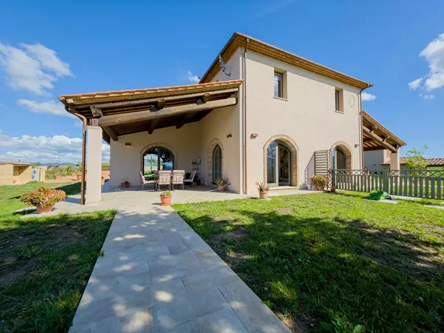 Immagine 32 di Rustico / casale in vendita  a Lajatico