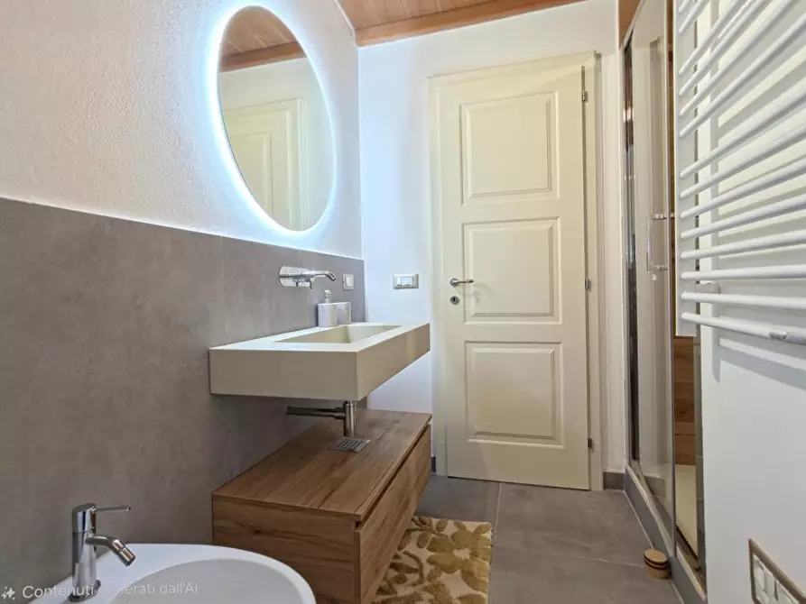 Immagine 46 di Rustico / casale in vendita  a Lajatico