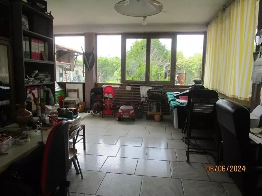 Immagine 8 di Villa in vendita  a Limbiate