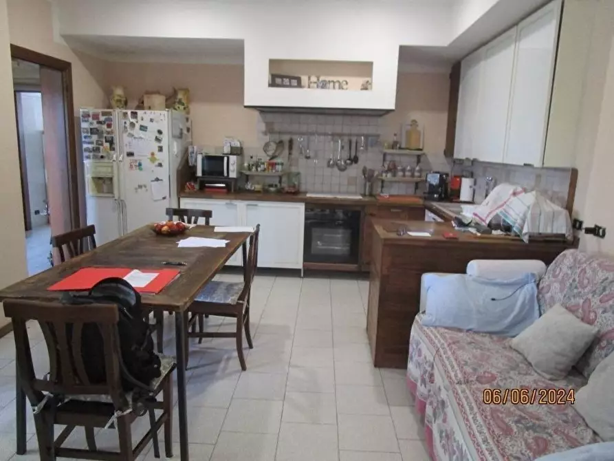Immagine 10 di Villa in vendita  a Limbiate
