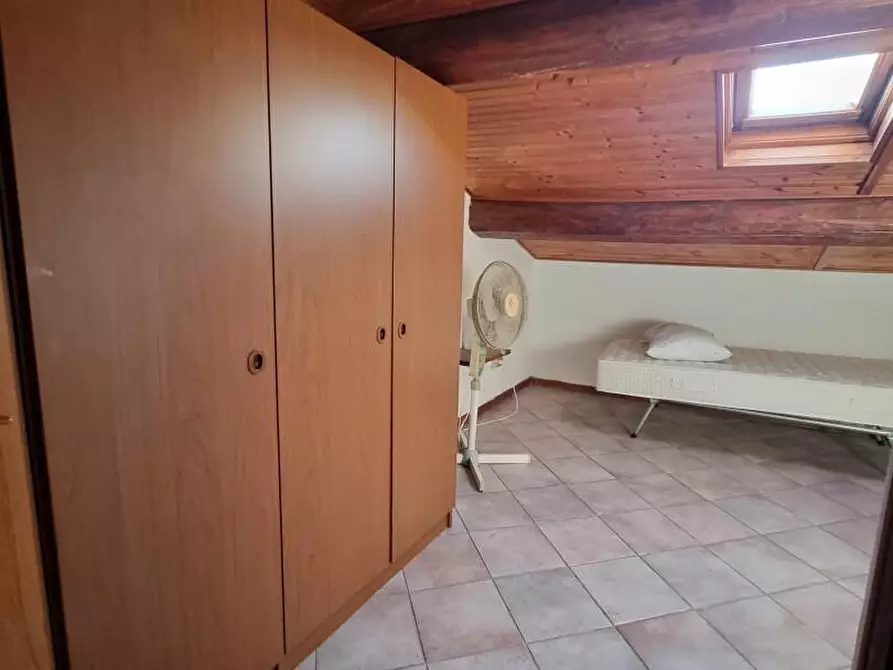 Immagine 3 di Porzione di casa in vendita  a Viareggio