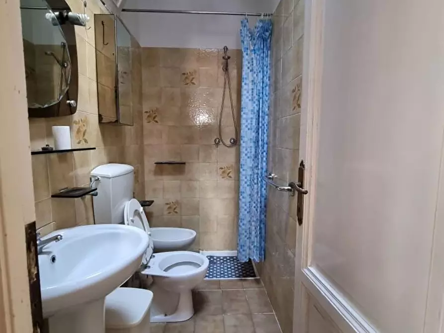 Immagine 7 di Porzione di casa in vendita  a Viareggio