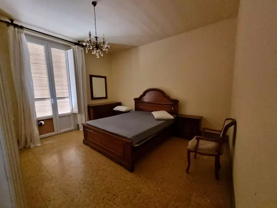 Immagine 12 di Porzione di casa in vendita  a Viareggio