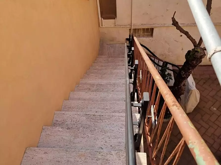 Immagine 16 di Porzione di casa in vendita  a Viareggio