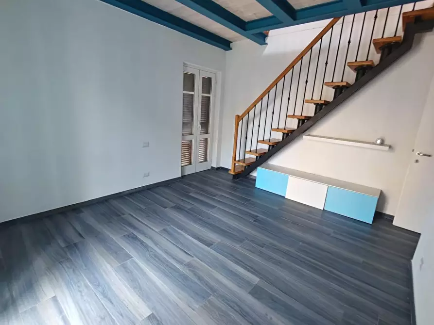 Immagine 18 di Casa semindipendente in vendita  a Carrara