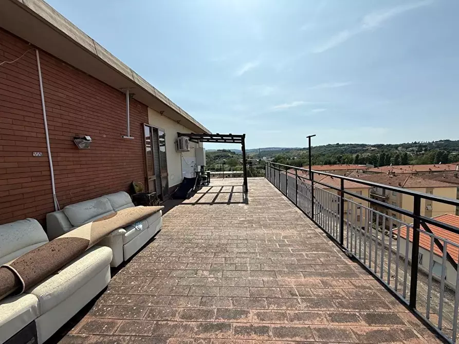 Immagine 8 di Mansarda in vendita  a Certaldo