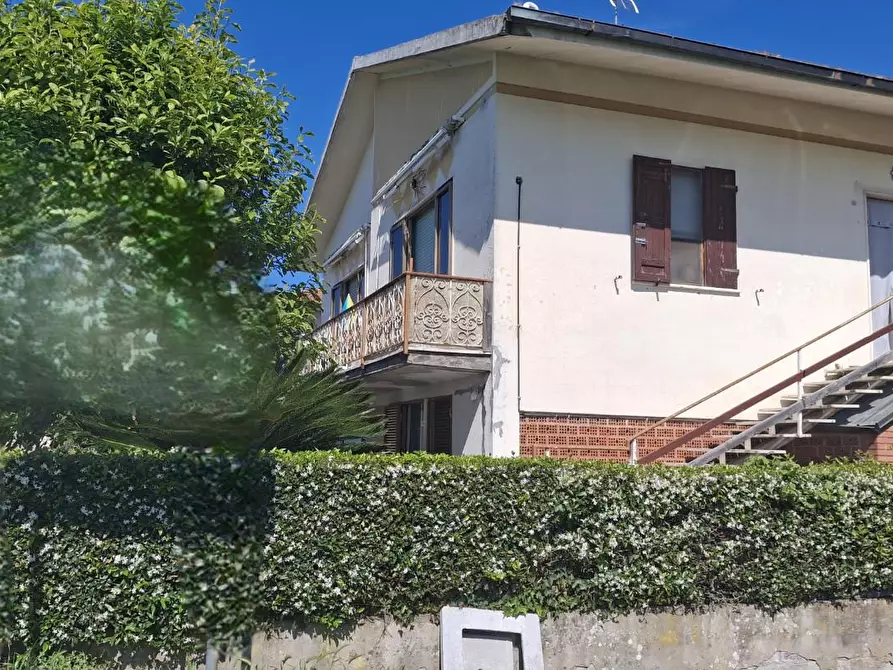 Immagine 1 di Casa indipendente in vendita  a San Giuliano Terme