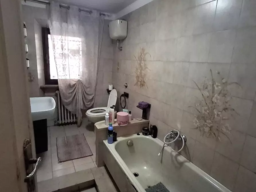 Immagine 10 di Casa indipendente in vendita  a San Giuliano Terme