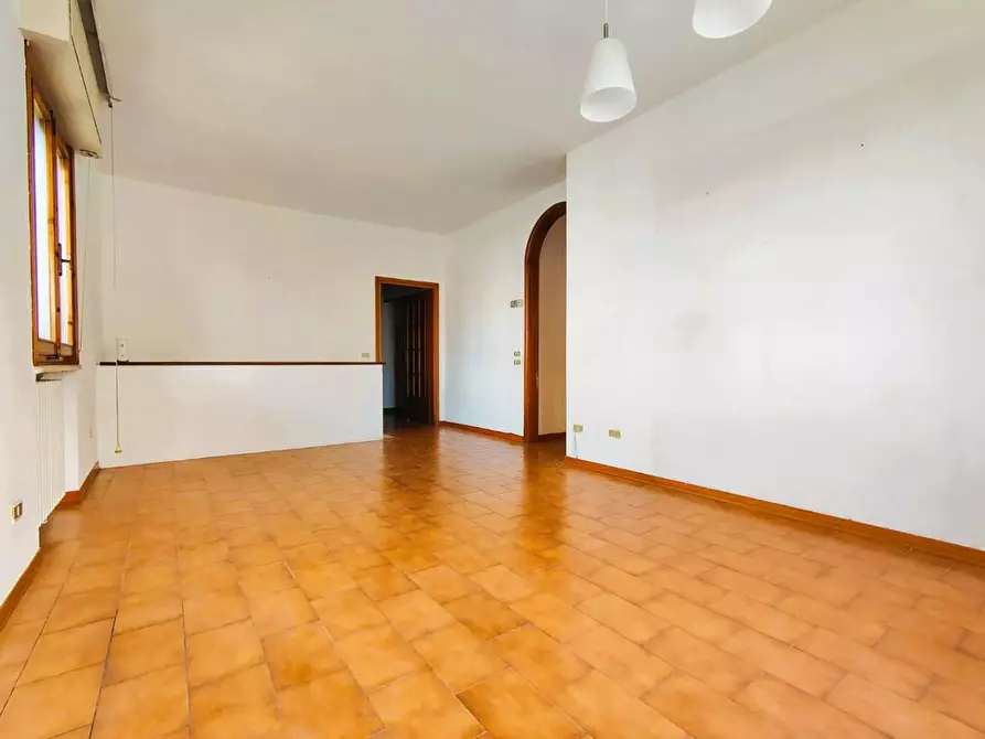 Immagine 8 di Appartamento in vendita  a Rosignano Marittimo