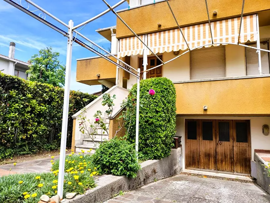 Immagine 21 di Appartamento in vendita  a Rosignano Marittimo