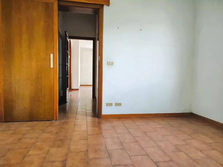 Immagine 10 di Appartamento in vendita  a Rosignano Marittimo
