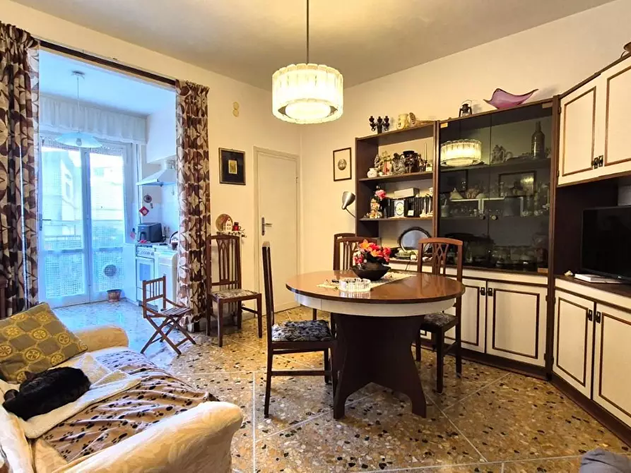 Immagine 2 di Appartamento in vendita  a Pisa