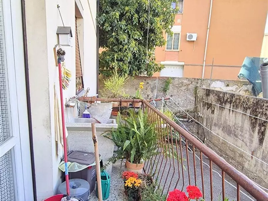 Immagine 12 di Appartamento in vendita  a Pisa