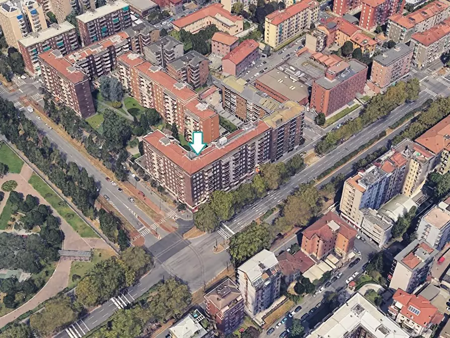 Immagine 2 di Appartamento in vendita  a Milano