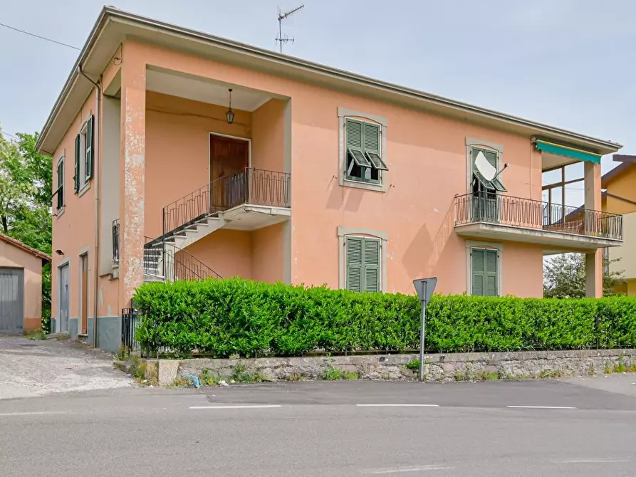 Immagine 27 di Casa indipendente in vendita  a Riccò Del Golfo Di Spezia