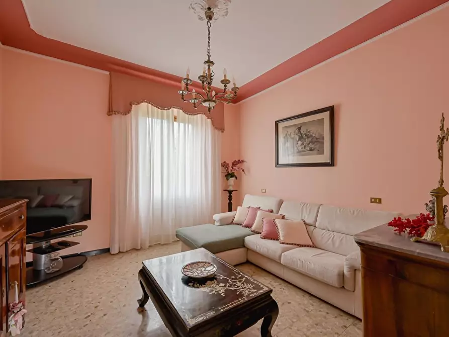 Immagine 11 di Casa indipendente in vendita  a Riccò Del Golfo Di Spezia