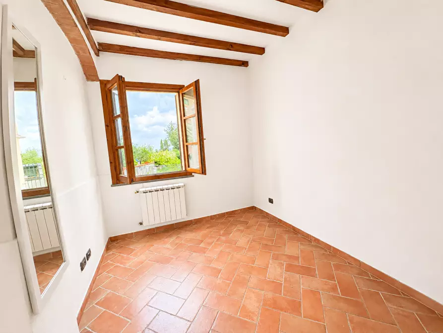 Immagine 9 di Appartamento in vendita  a Terricciola