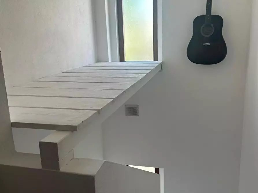 Immagine 17 di Appartamento in vendita  a Viareggio