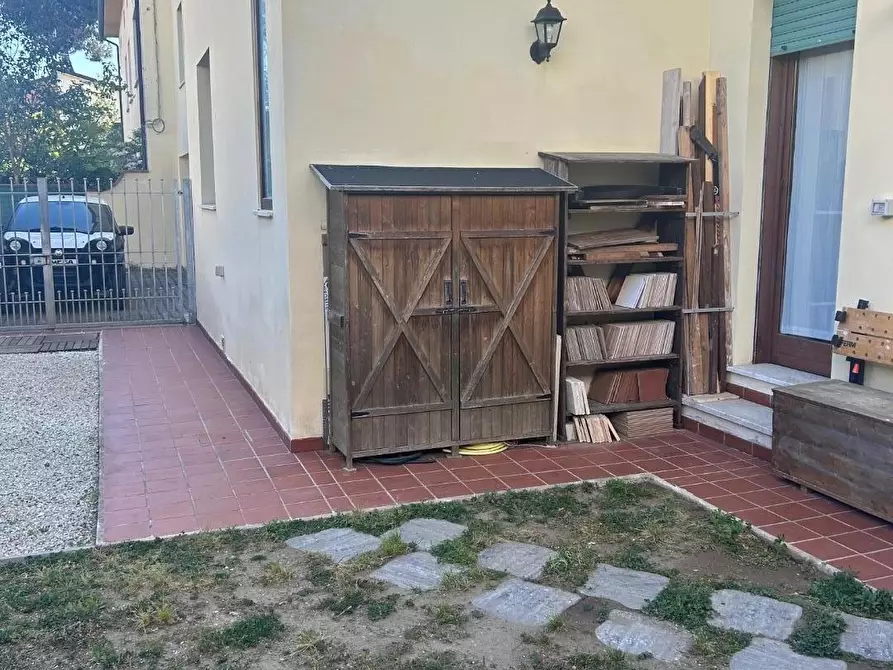 Immagine 22 di Appartamento in vendita  a Viareggio