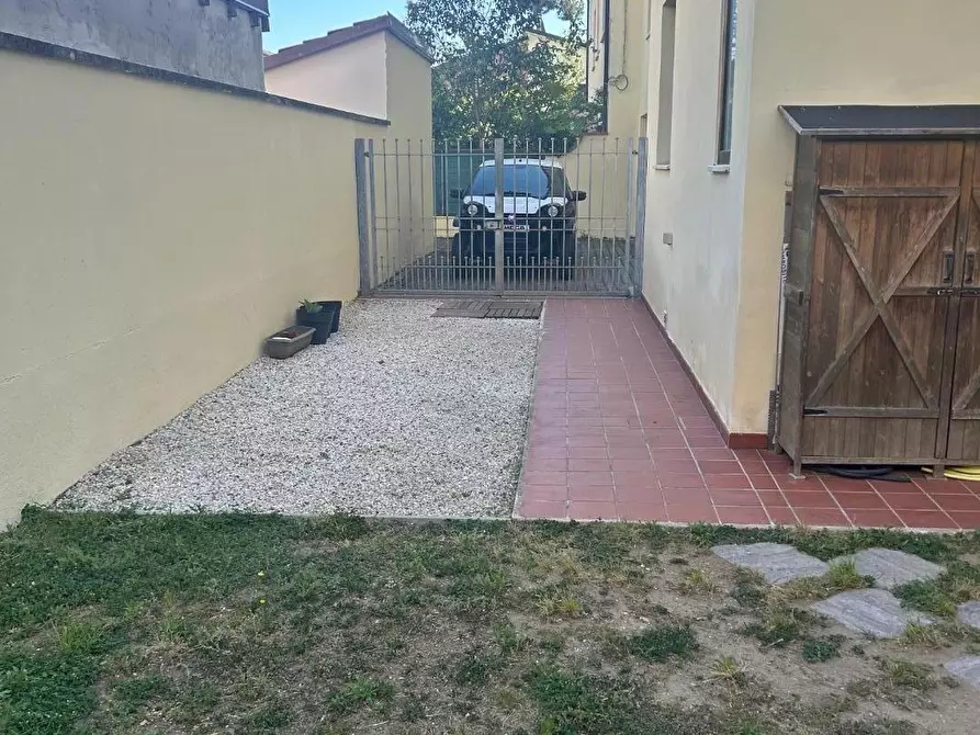 Immagine 23 di Appartamento in vendita  a Viareggio