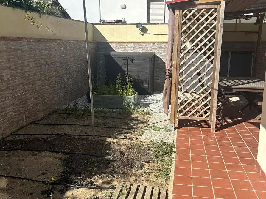Immagine 27 di Appartamento in vendita  a Viareggio
