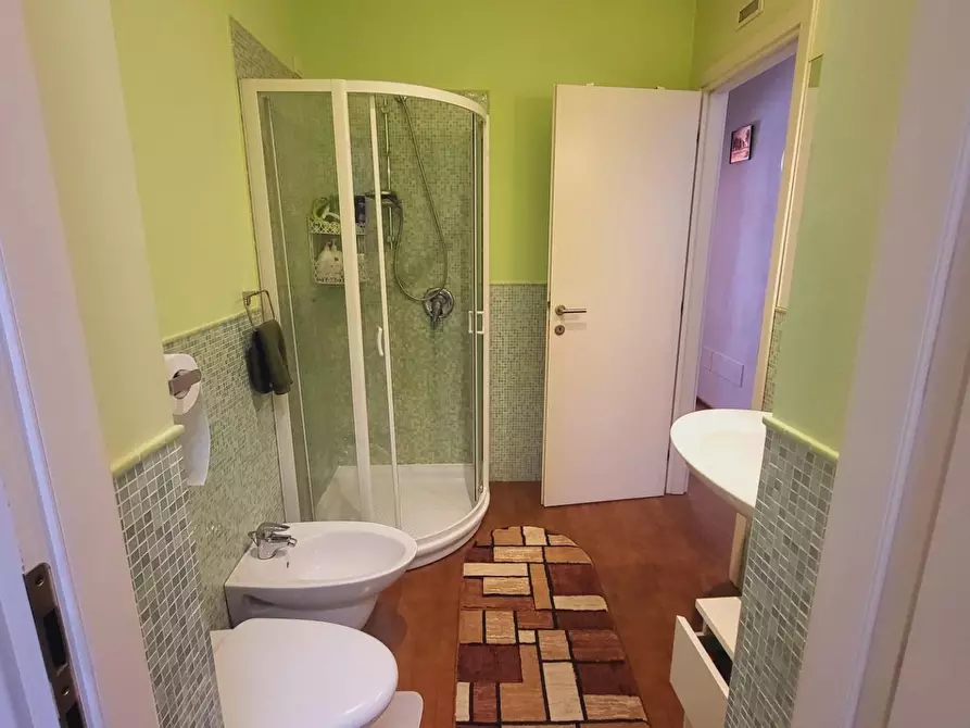 Immagine 47 di Terratetto in vendita  a Viareggio