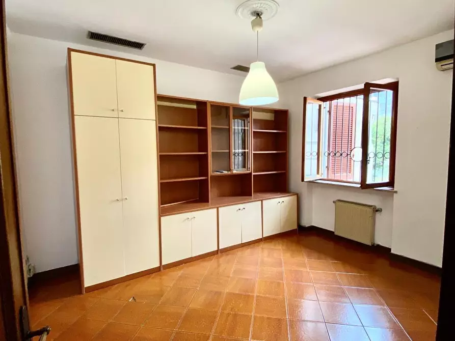 Immagine 1 di Terratetto in vendita  a Massarosa