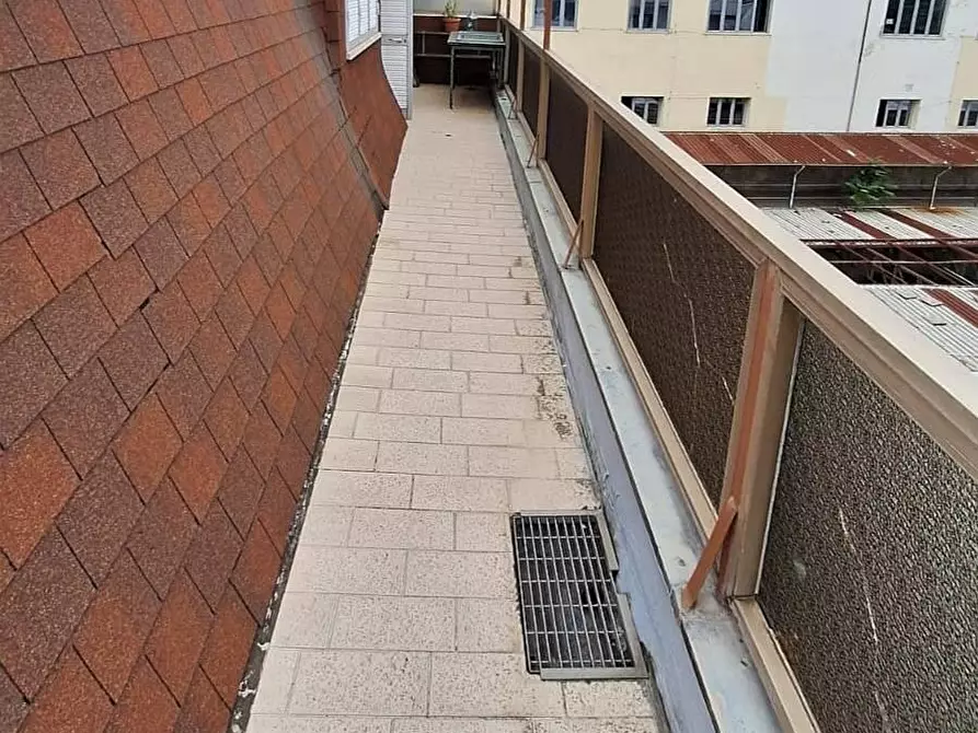 Immagine 14 di Appartamento in vendita  a Massa