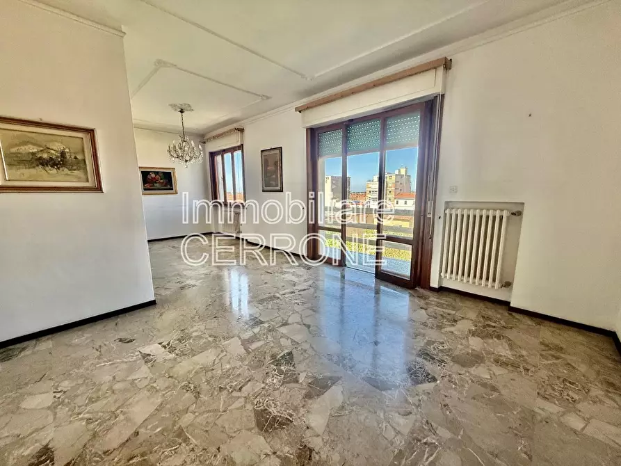 Immagine 1 di Appartamento in vendita  a Cecina